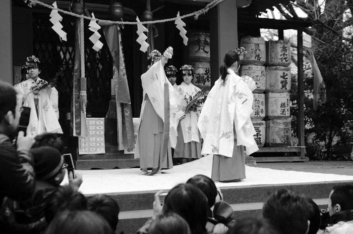 6 festivales del mundo que te sorprenderan - Festival del pene de metal - Japón