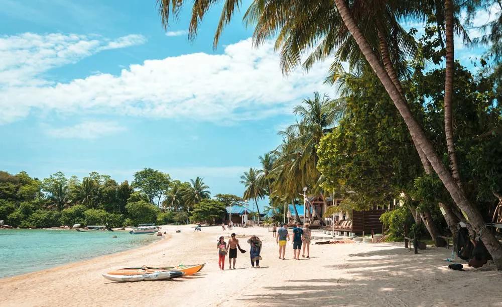 consejos para mujeres viajando solas por Malasia