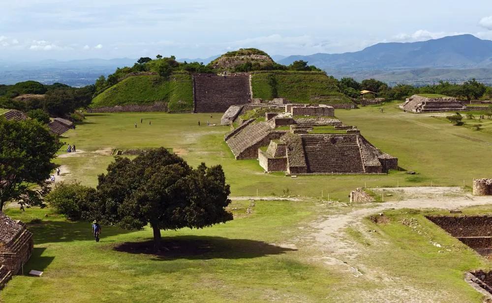 zona arqueológica Monte Albán