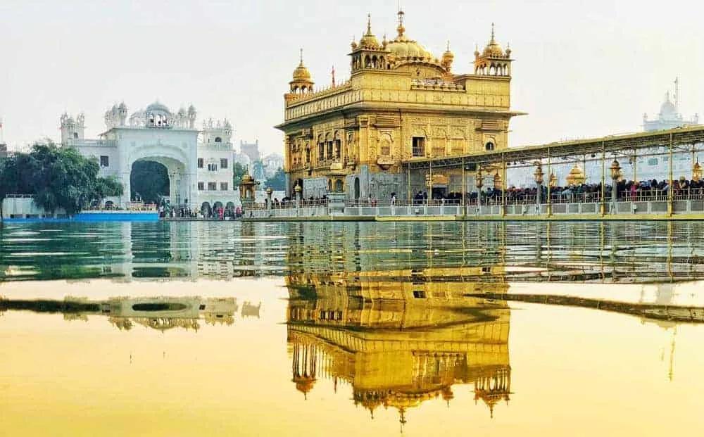 templo dourado na india