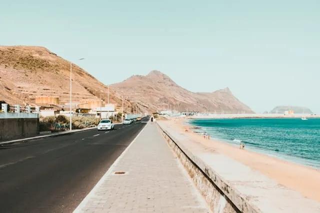estrada em porto santo na madeira
