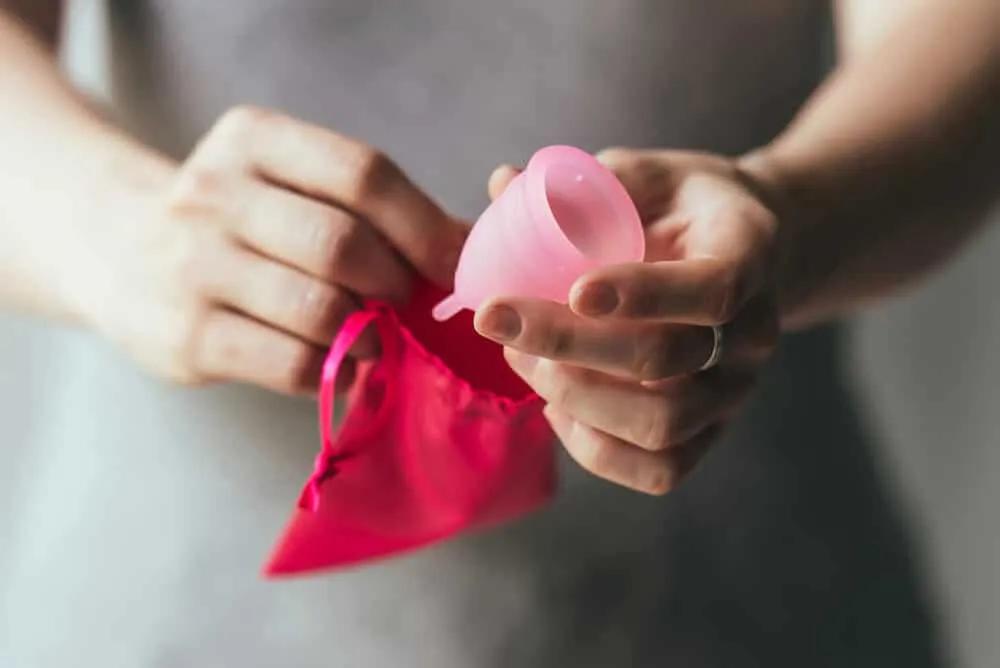 Viajar com o copo menstrual