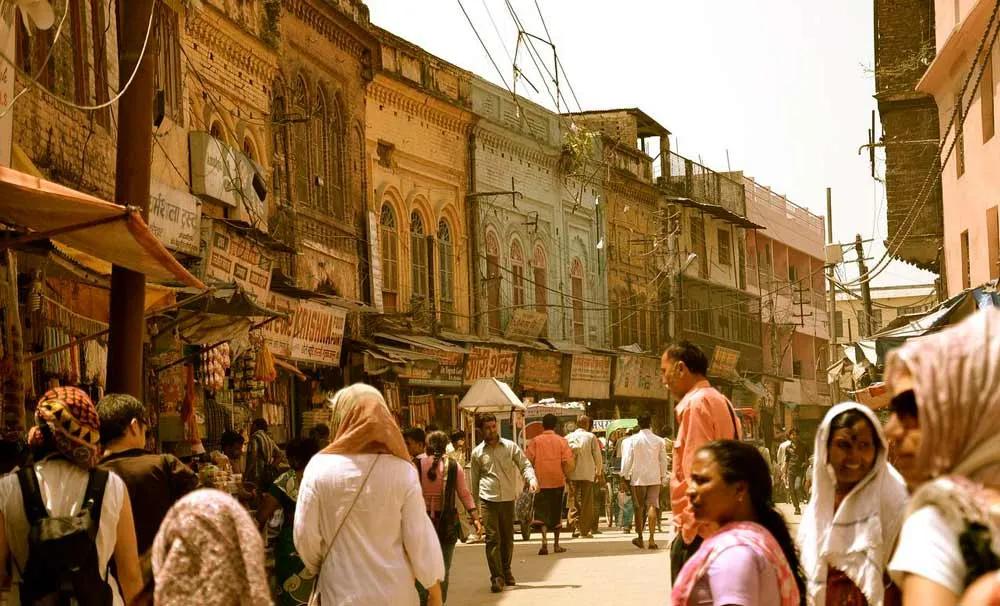 es seguro viajar a India