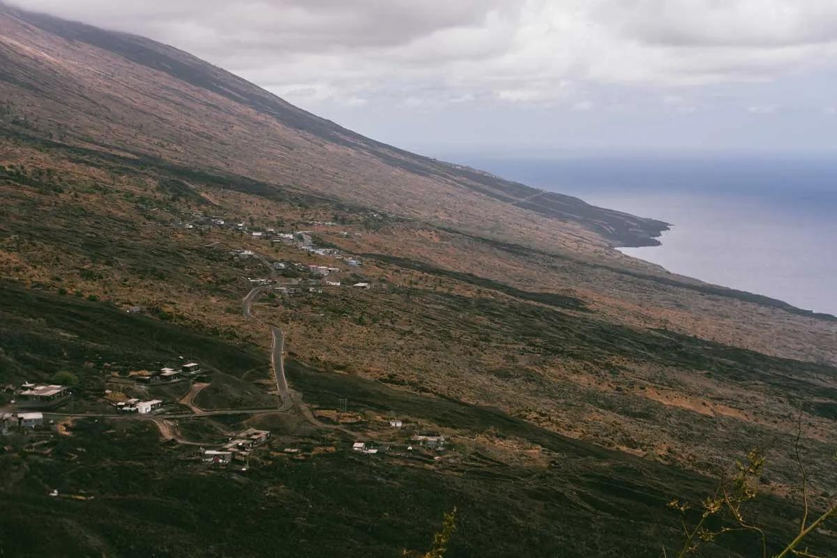 vista da costa da ilha do fogo