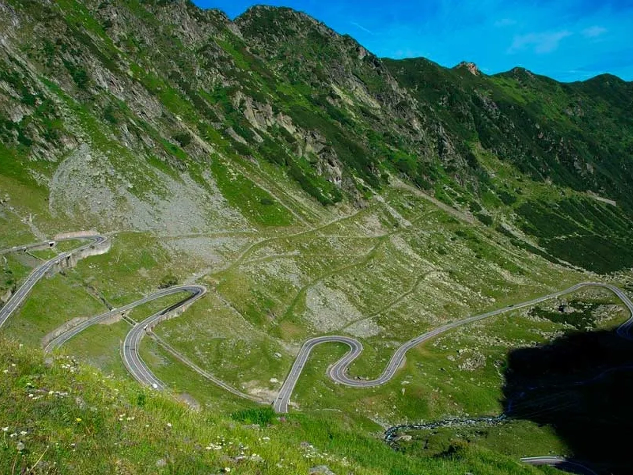 estrada Transfăgărăşan na Roménia