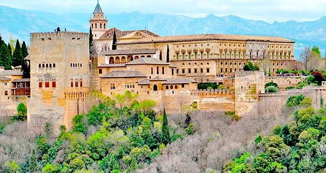 Cinco ciudades de España que no puedes dejar de visitar