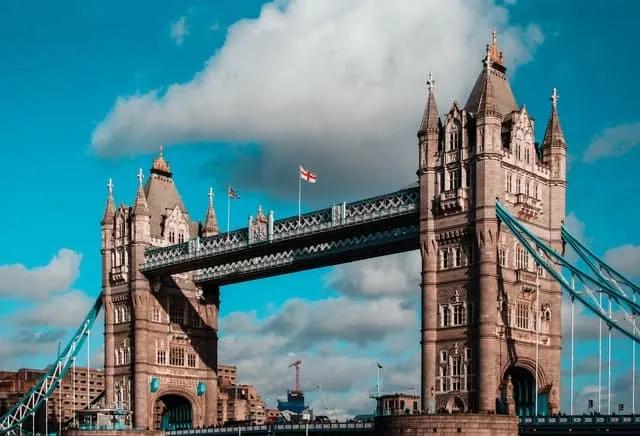 viajar para o reino unido