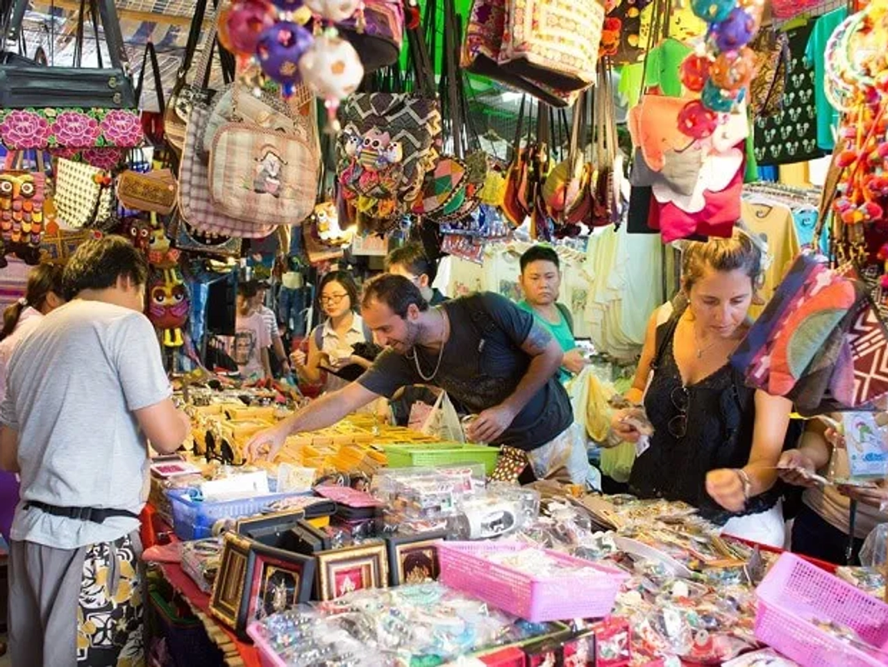 chatuchak es uno de los mercados de bangkok
