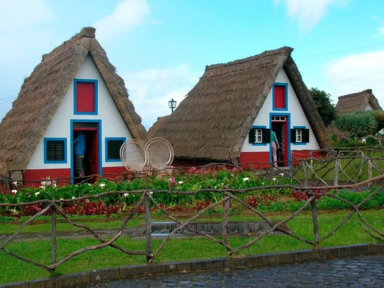 Casas triangulares de Santana
