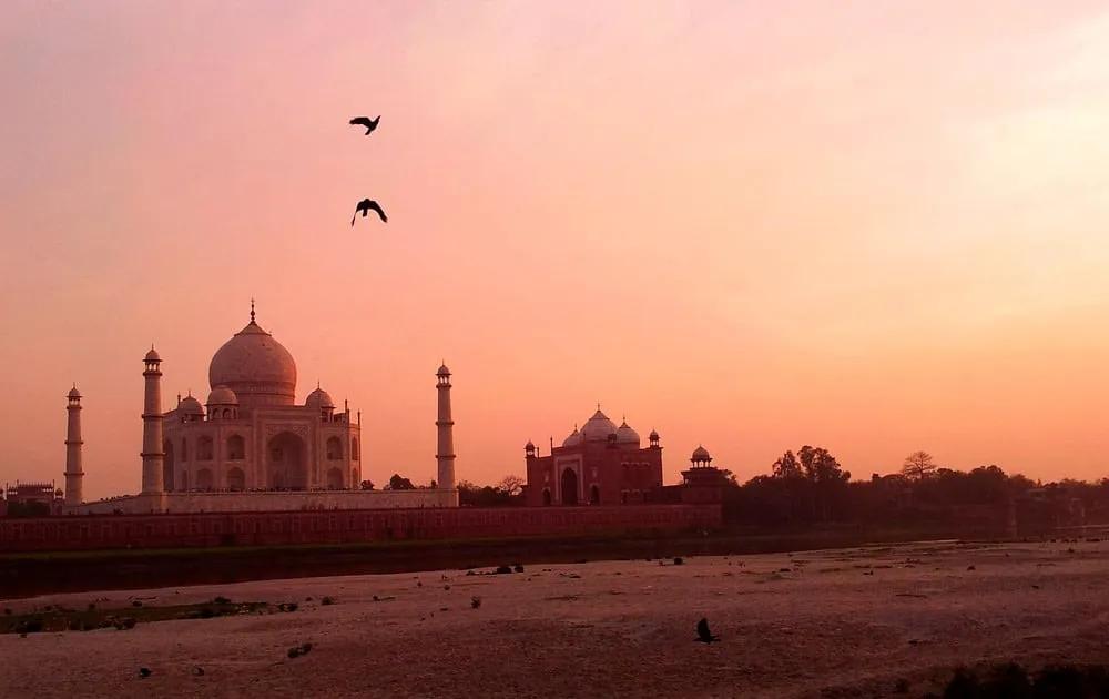 Puesta de sol en Taj Mahal