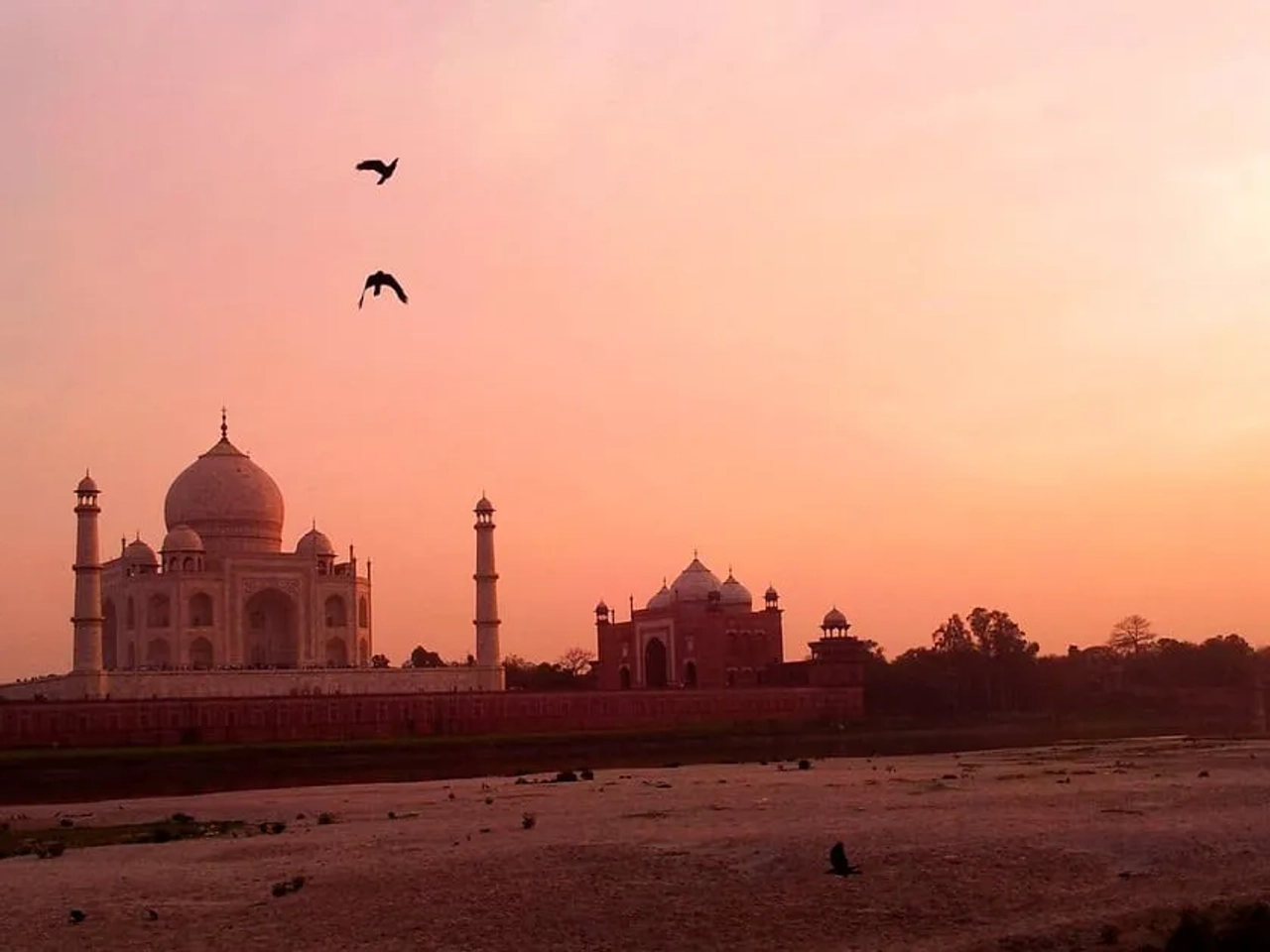 Puesta de sol en Taj Mahal