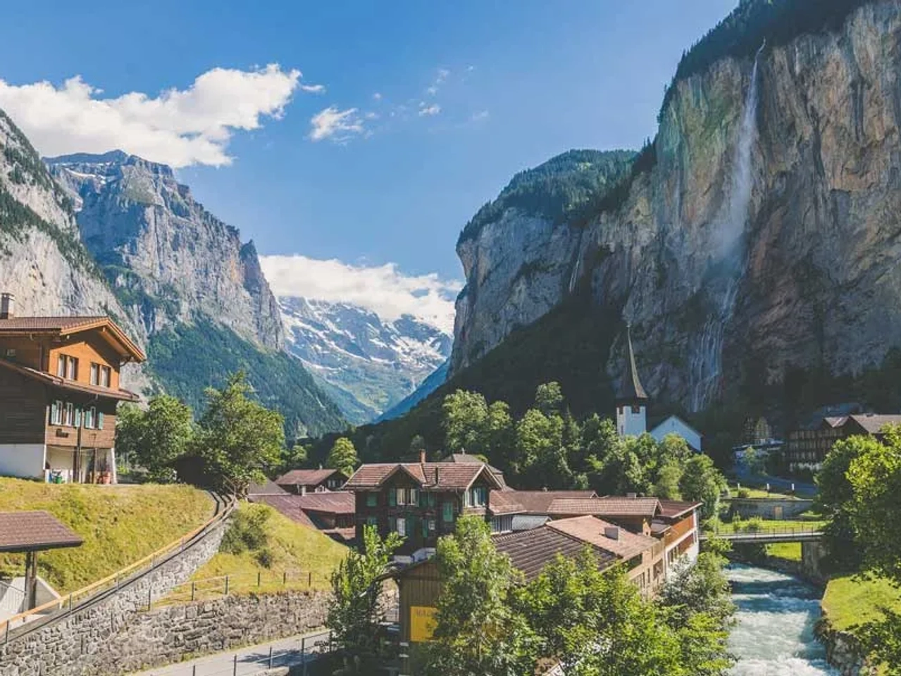 contratar seguro de viaja Suiza con coberturas amplias