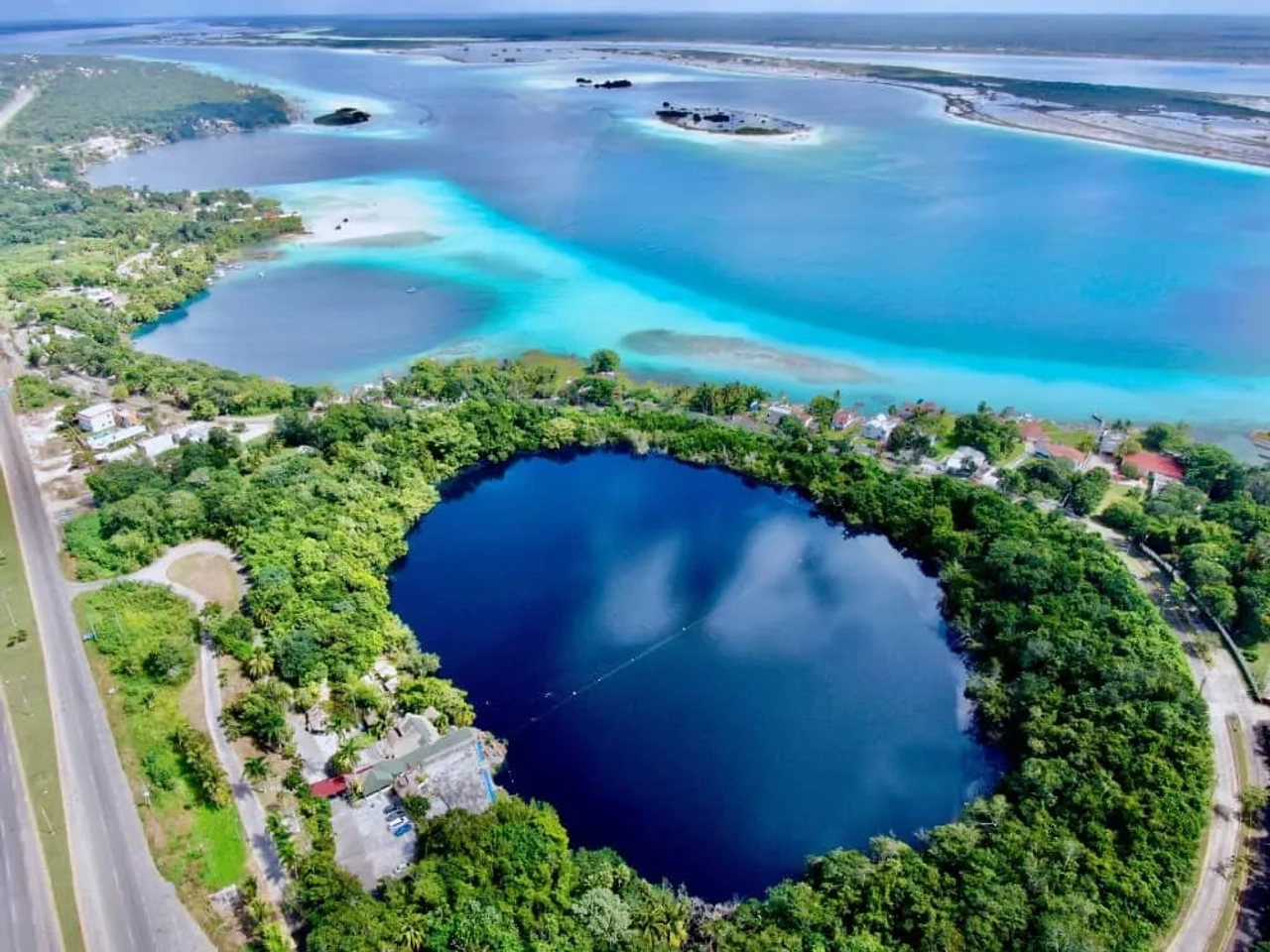 la preciosa Laguna de Bacalar