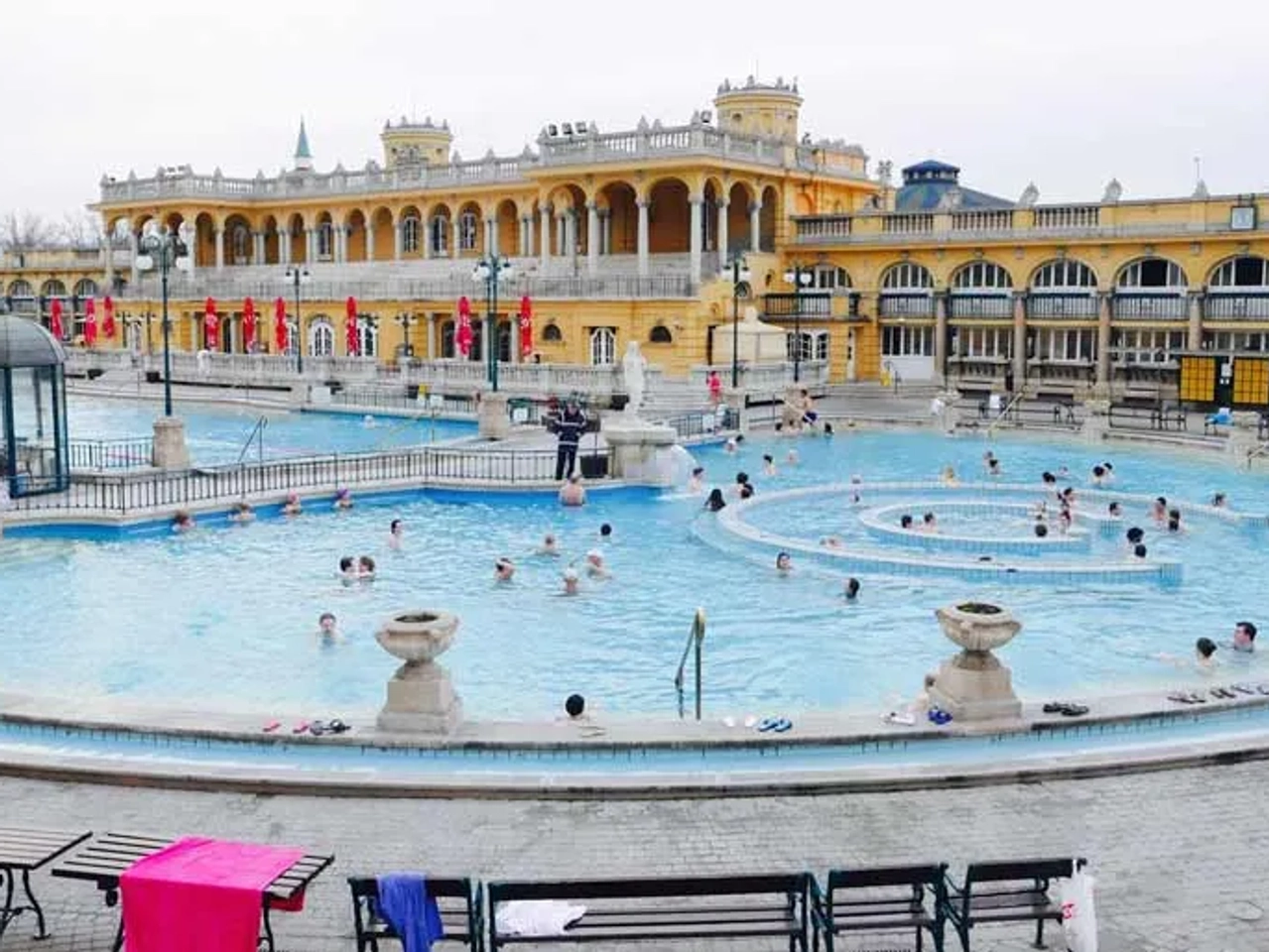 póliza internacional para Budapest