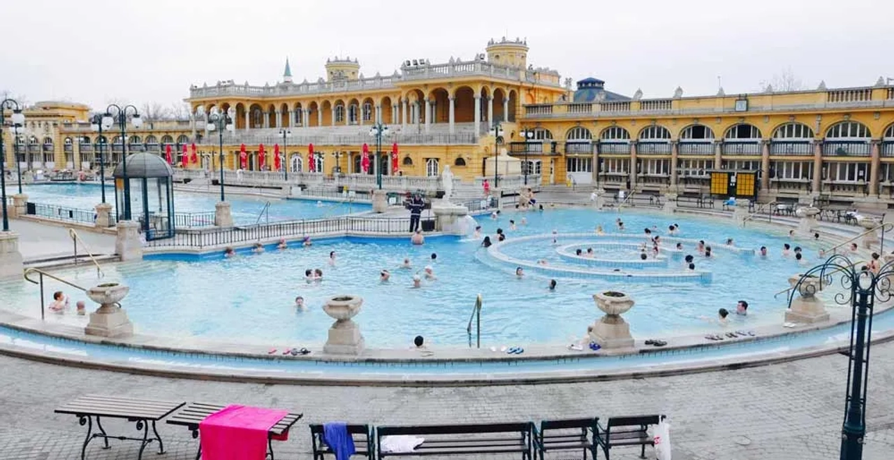 póliza internacional para Budapest