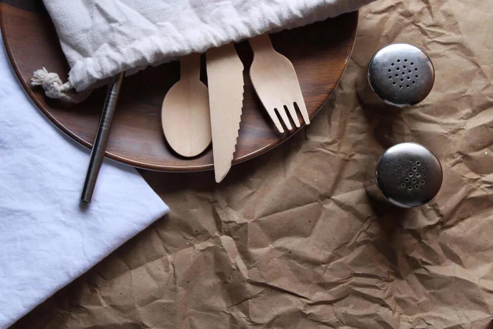 talheres e palhinhas reutilizaveis eco friendly