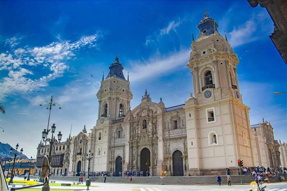 turismo en la capital de Perú
