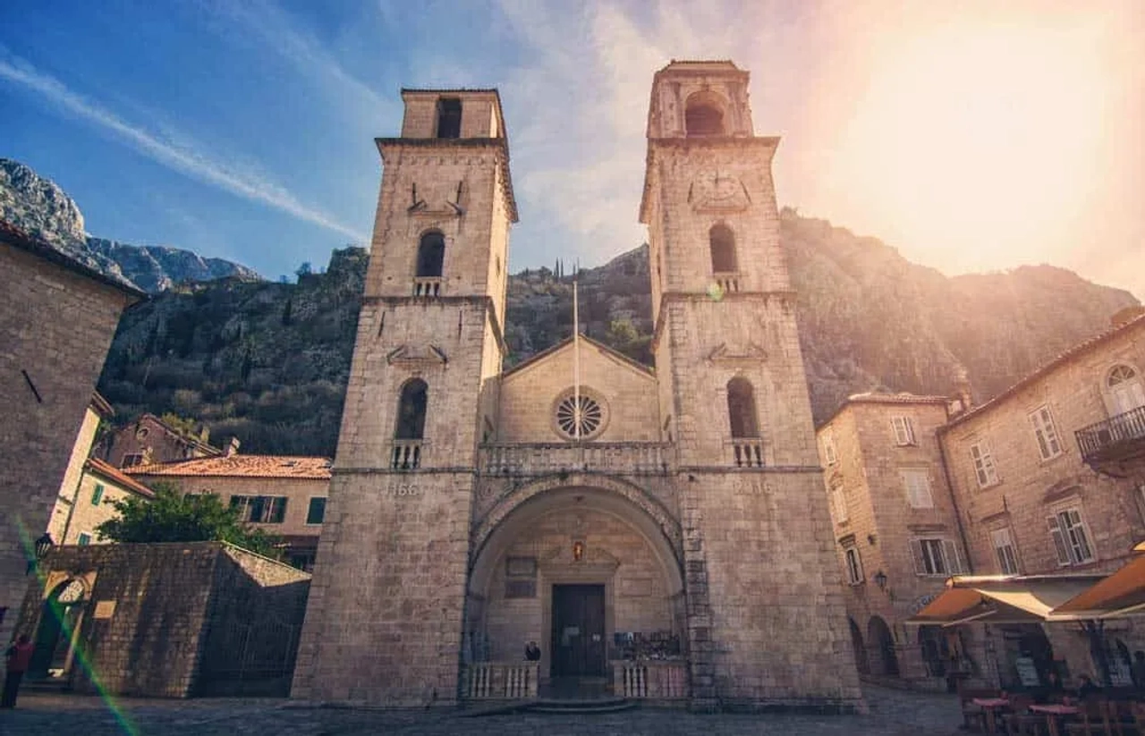 Montenegro y su póliza de viaje
