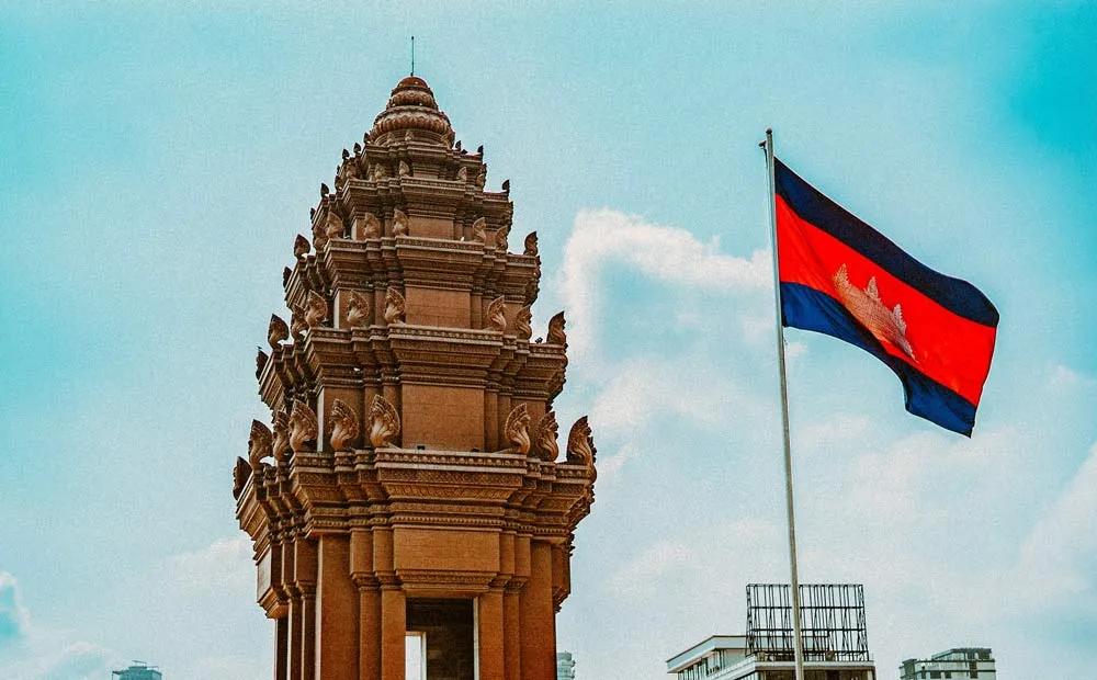 seguro médico para Camboya