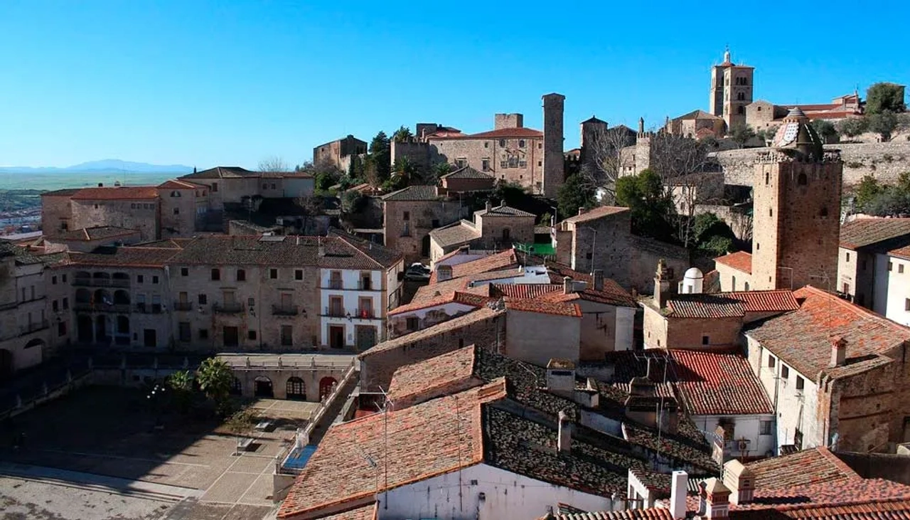 tour de los misterios y leyendas de Trujillo