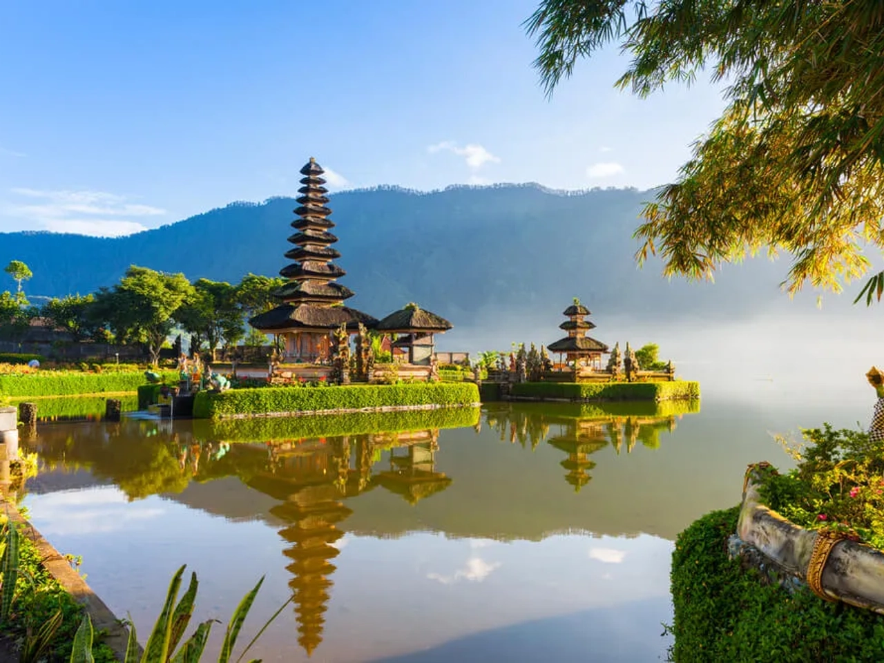 templo de ulun danu bratan ao nascer do sol
