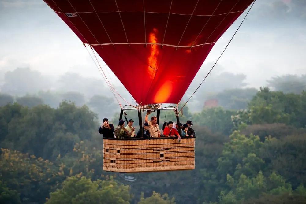 vuelo en globo en Bagan, Myanmar