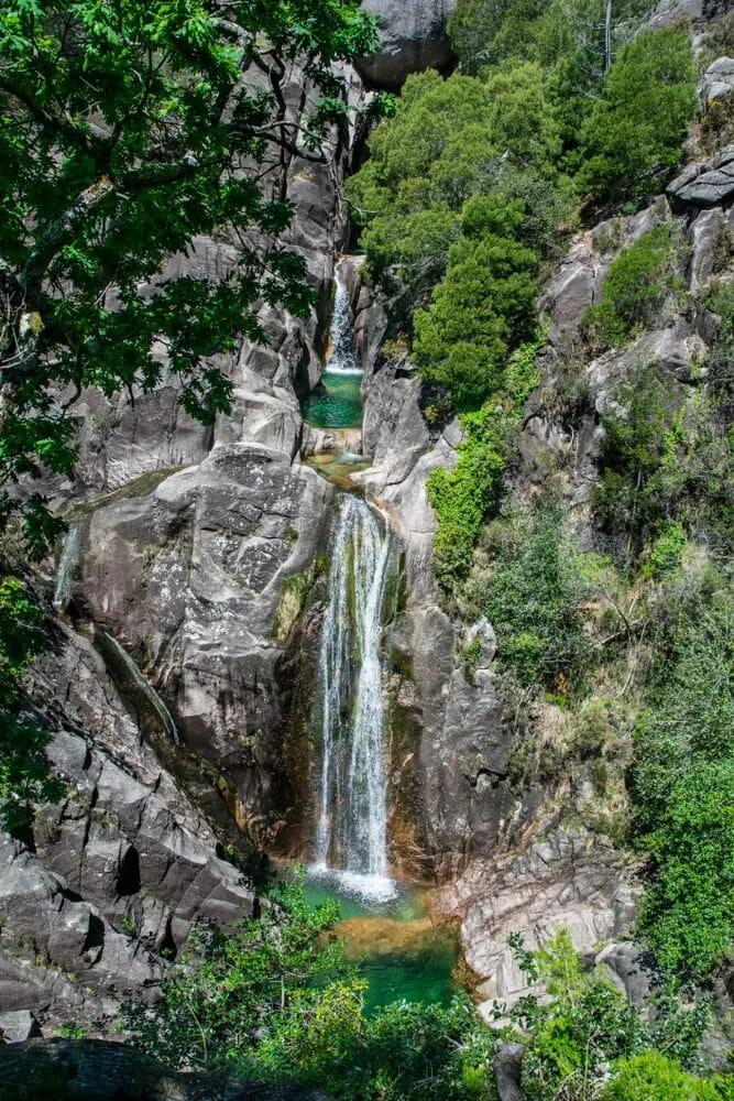 cascada do arado no parque nacional peneda geres