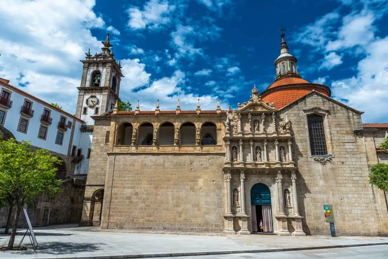 igreja de sao gonçalo em amarante