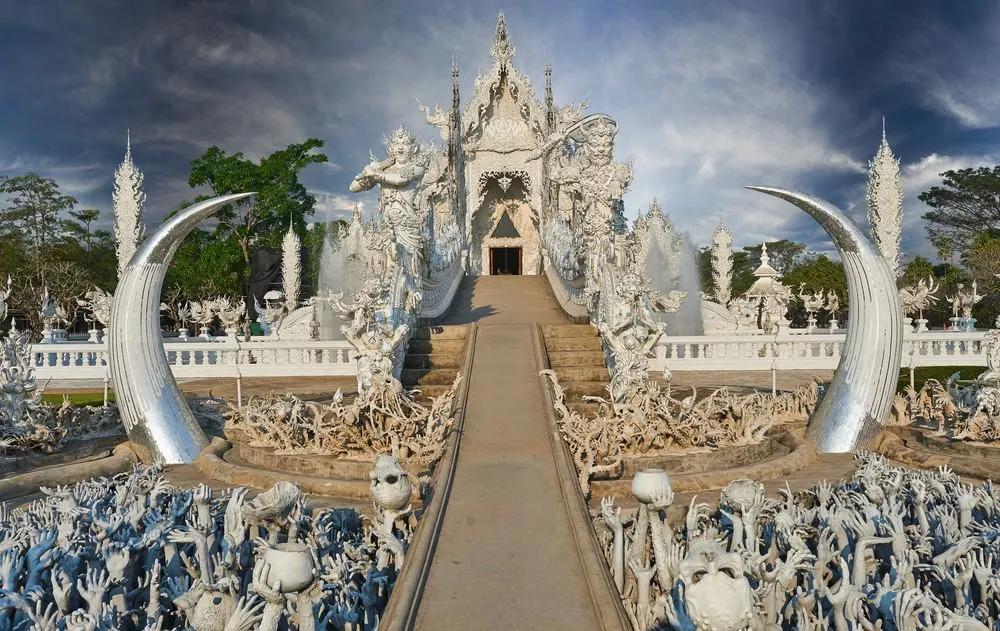 Chiang Rai, Templo Blanco, Templo Azul y Torre del Reloj
