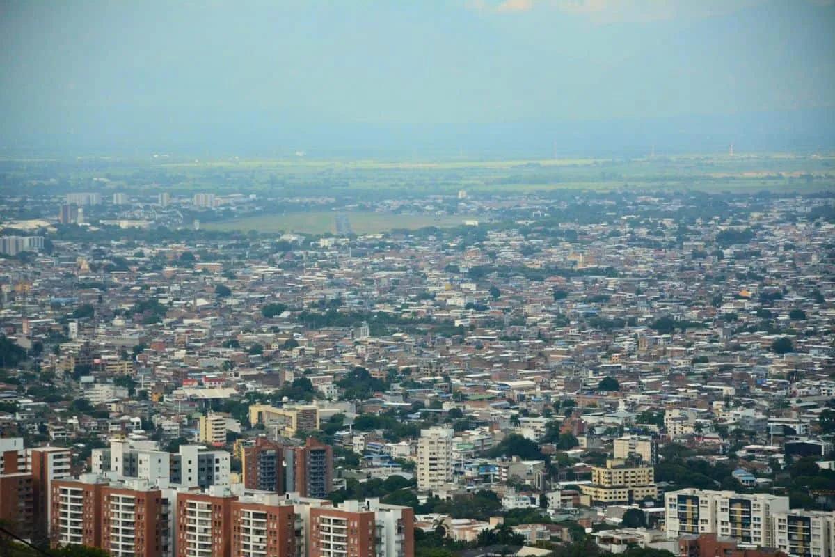 Travel Pop Up Meet Cali