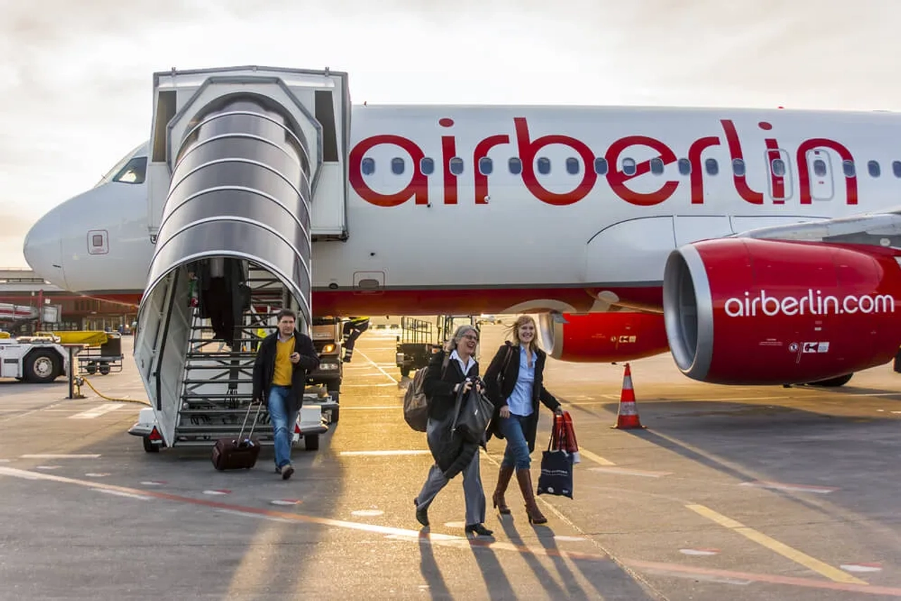 aviao airberlin aeroporto