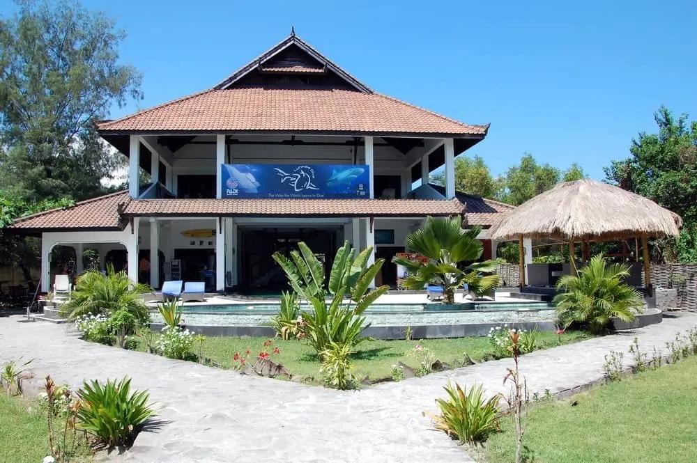 licencia de buceo en Indonesia