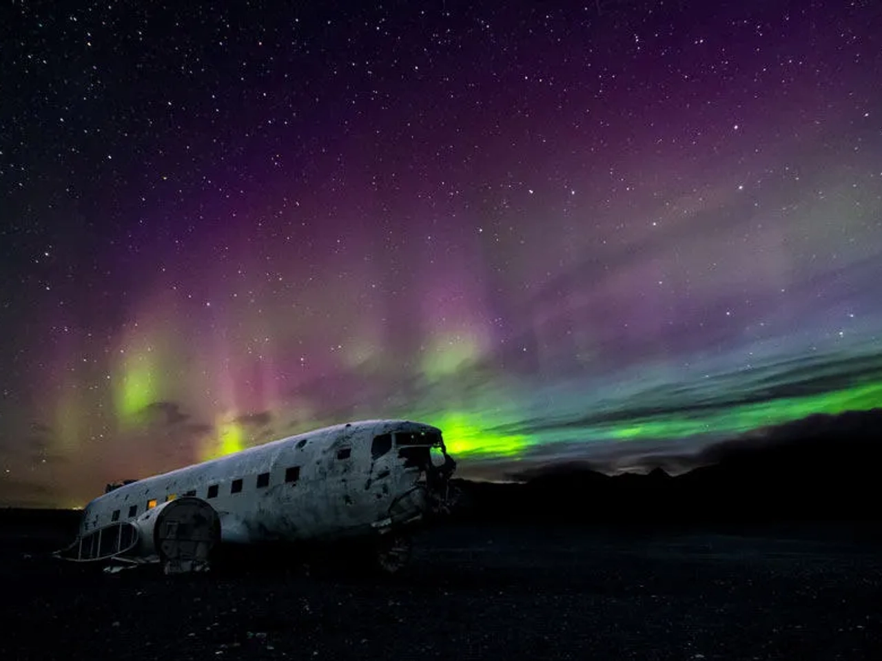 avión abandonado en Islandia