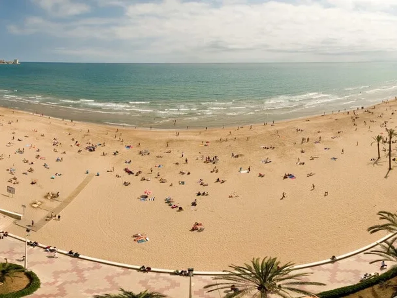 vista panoramica de uma das praias de valencia