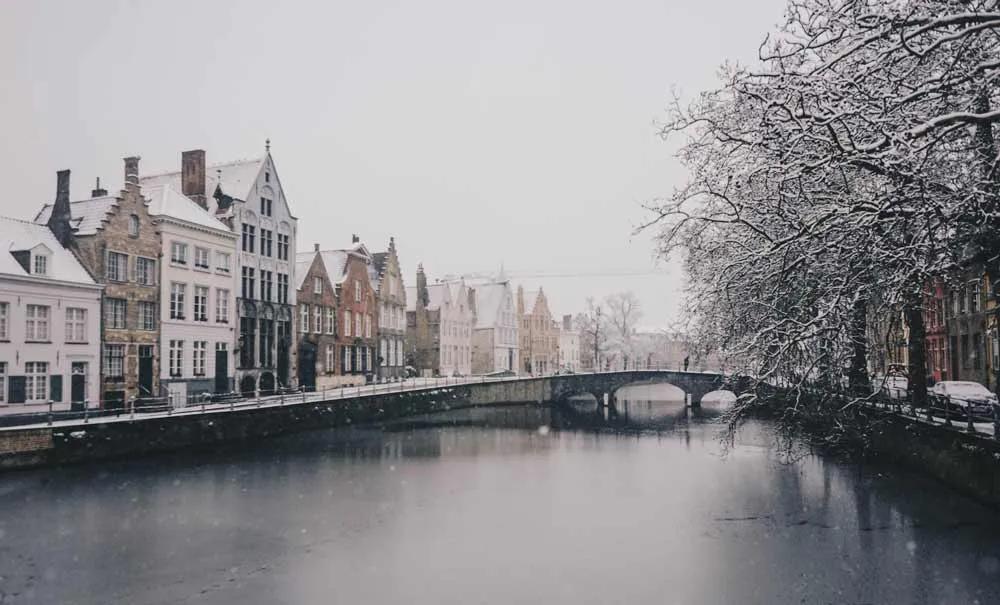 seguro para viajar a Bélgica