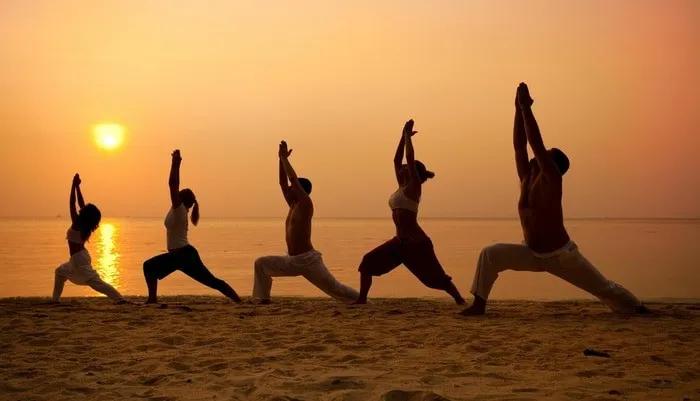 yoga en el viaje