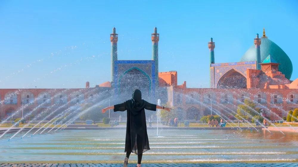 viajar a Irán sola como mujer