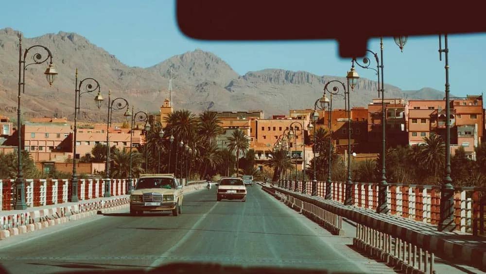 conducir por Marruecos