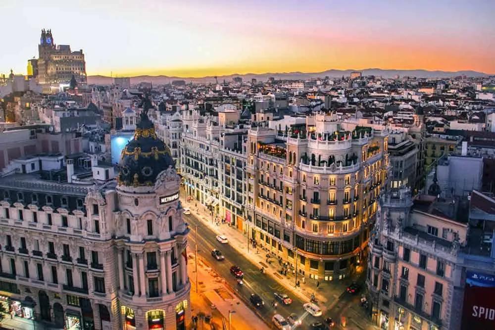 La Gran Vía, lugar que ver en Madrid
