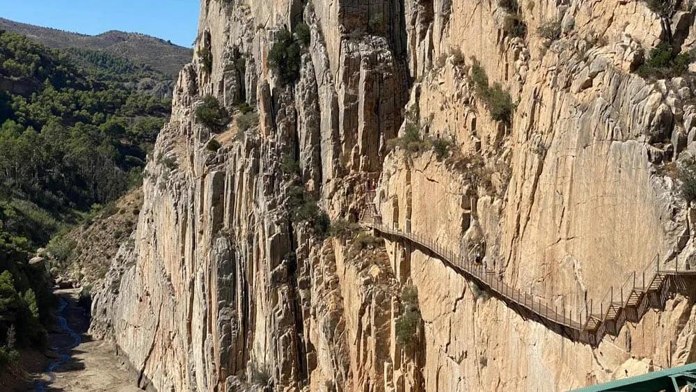 salida por el acceso sur