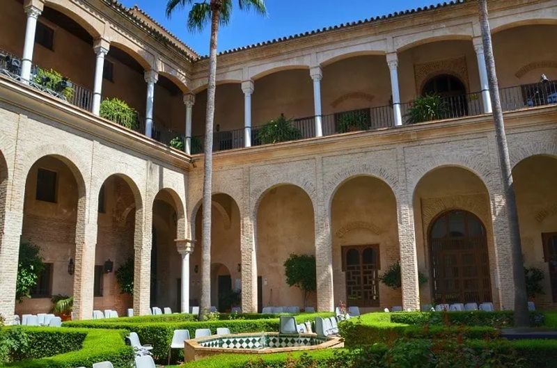 La Sevilla nobiliaria. 4 palacios de Sevilla que deberías conocer