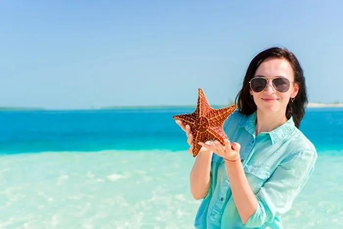 tocar estrellas de mar