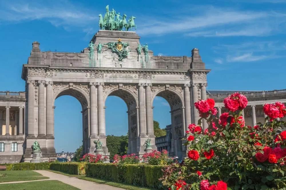 Parque del Cincuentenario y el Arco del Triunfo de Bruselas
