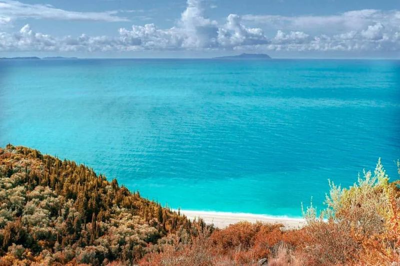 Qué se necesita para viajar a Albania desde España en 2025