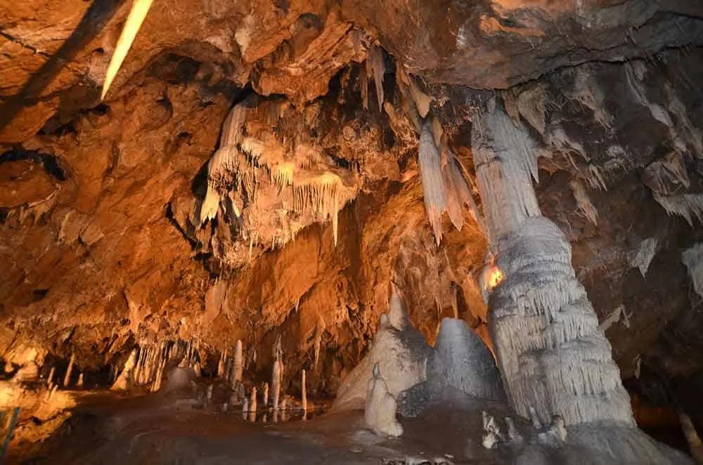 póliza internacional con deportes de aventura
