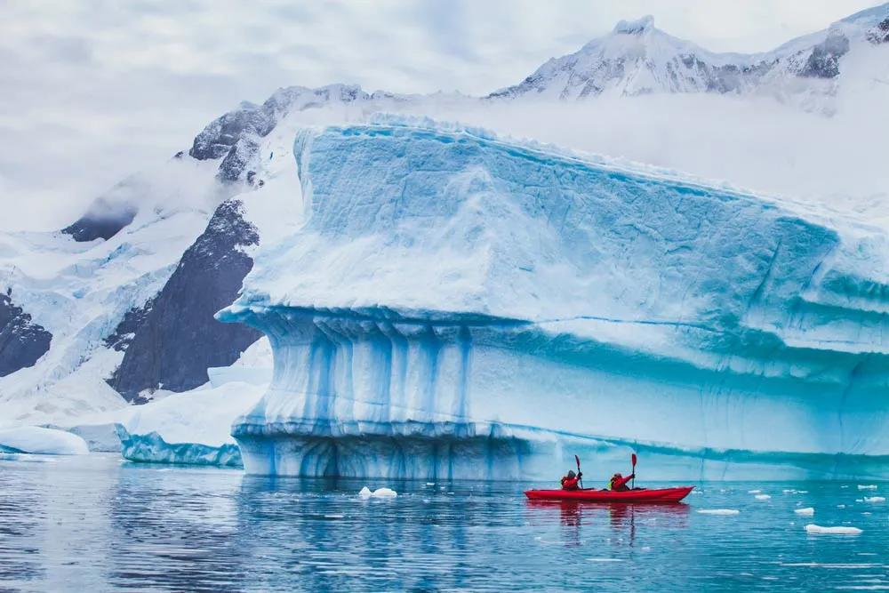 kayak en la Antártida