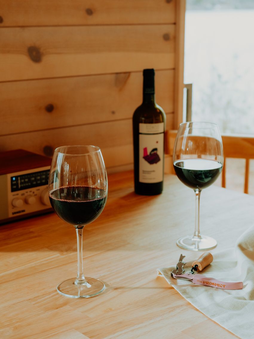 Why Couples Are Choosing Midweek Cabin Escapes in the Berkshires