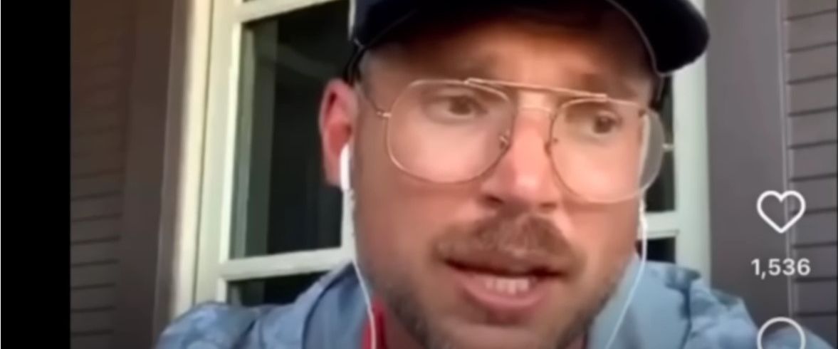 cover image for Mega Church Pastor Judah Smith Says Masturbation Is A Gift