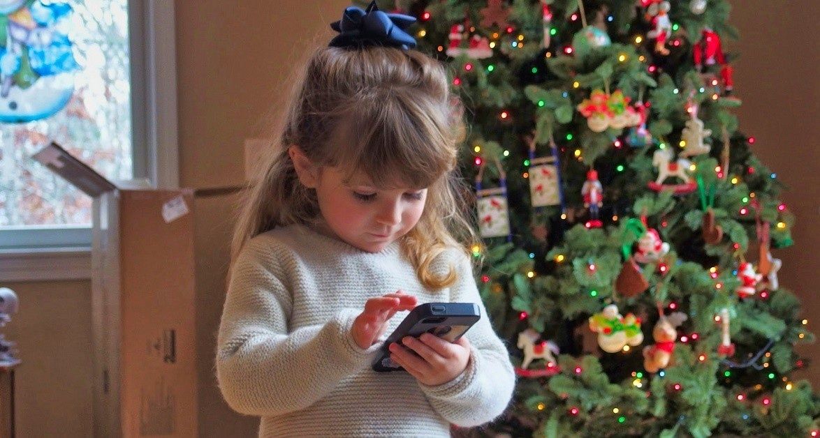 cover image for Christmas Gift Giving: What Parents Need To Know