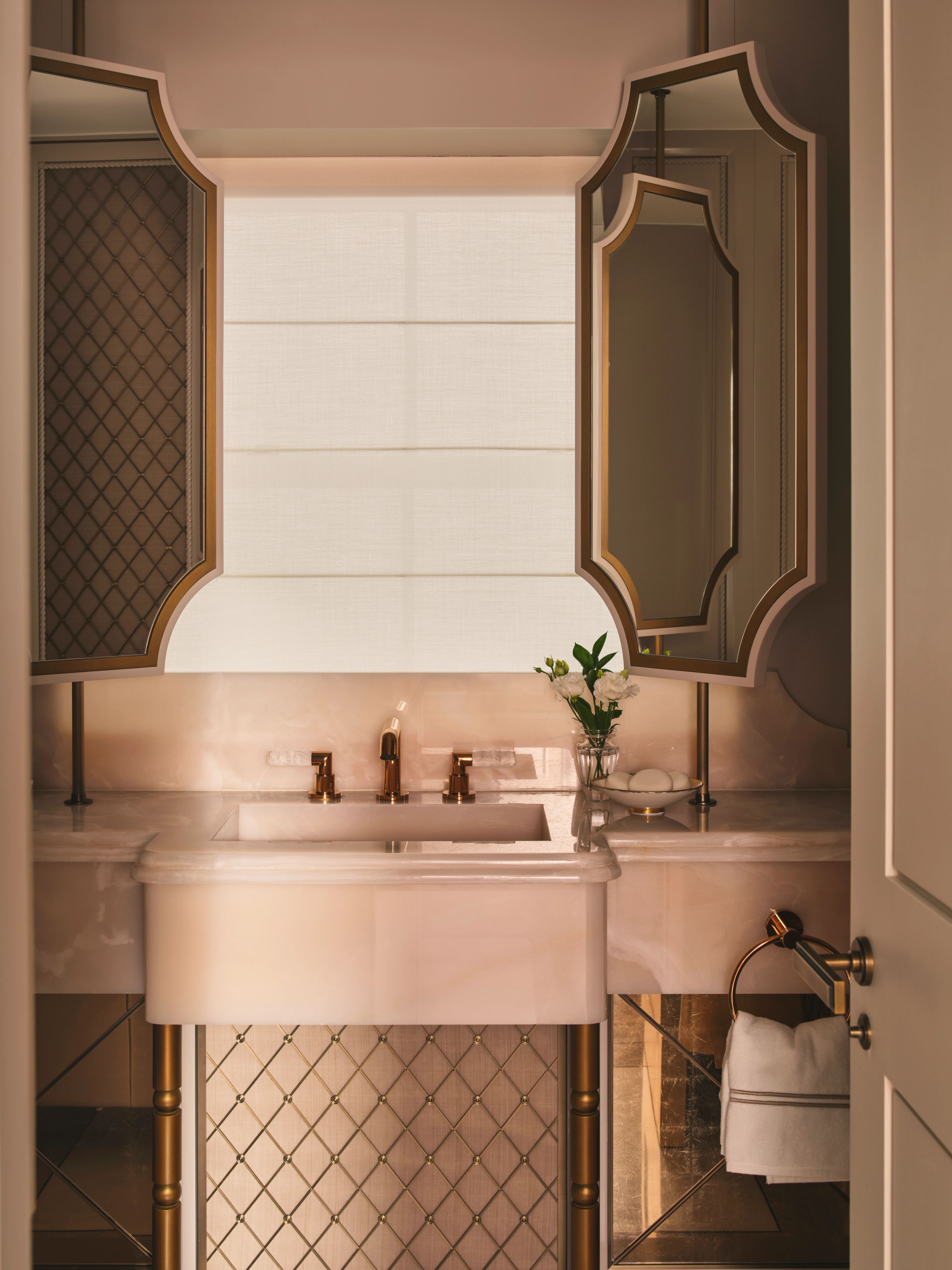 Interior Designer Elicyon Bespoke Bathroom